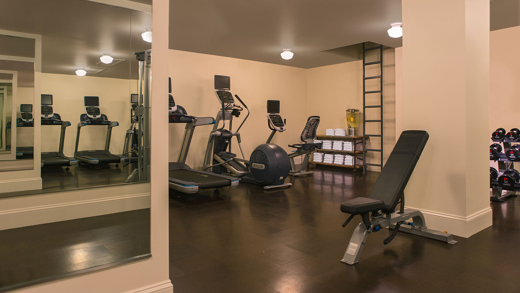 24 Hour Onsite Fitness Center