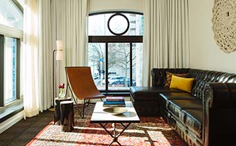 kimpton-seattle-washington-palladian-hotel-parlor-suite