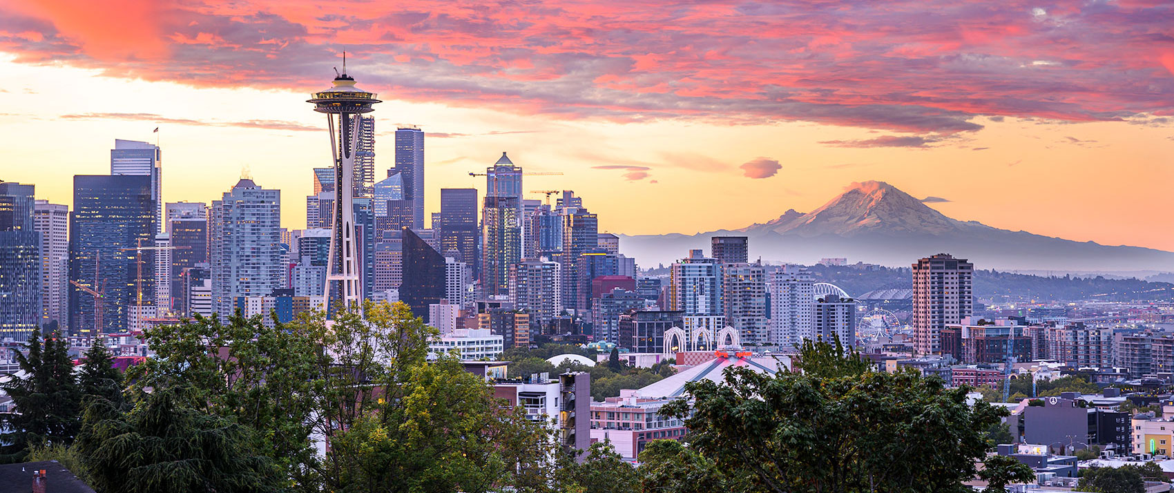 photo of Seattle skyline and Mount Rainier